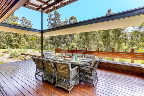 Calanthe Acreage - Doonan - Accommodation Daintree 2