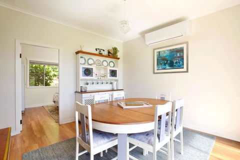 Camellia Cottage - Accommodation Daintree 3