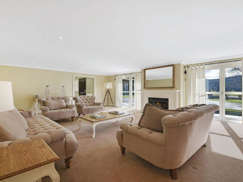 Camelot - Superbly Proportioned And Ideally Located - Accommodation Daintree 2