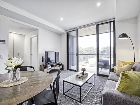 CANBERRA CHIC-hosted By:L'Abode Accommodation - Accommodation Daintree 2
