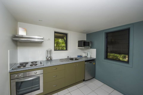 Canopy Chalet 10 - Accommodation Daintree 1