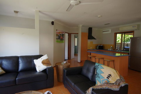 Canungra Valley Cottage - Accommodation Daintree 2
