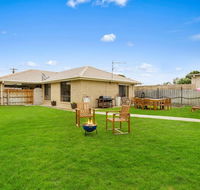 CAPEL Family Home large yard close to beach - Accommodation Daintree