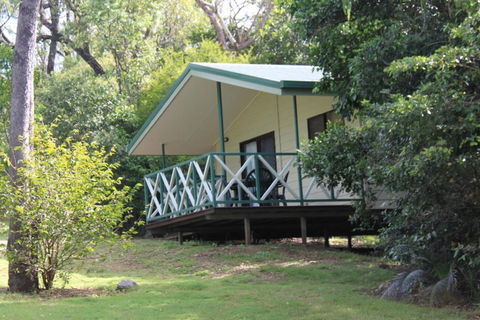 Capricorn Caves - Accommodation Daintree 1