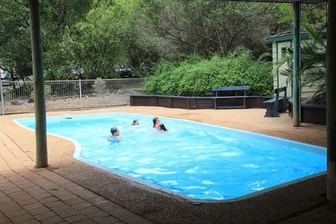 Capricorn Caves - Accommodation Daintree 3