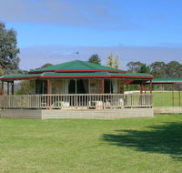 Carolynnes Cottages - Accommodation Daintree
