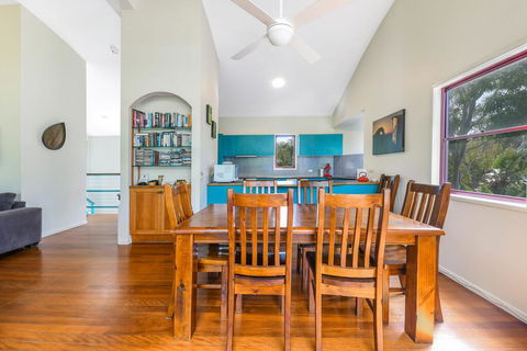 Carramar - 5 Callitris Crescent - Accommodation Daintree 3