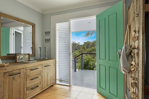 Carroll Ave 39 Mollymook - Accommodation Daintree 0