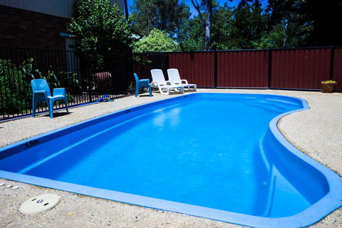 Castlemaine Central Cabin & Van Park - Accommodation Daintree 0