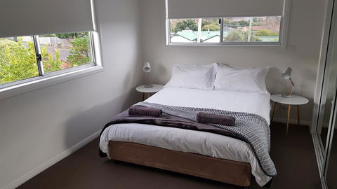 Cedar Cottages Blackmans Bay - Accommodation Daintree 2