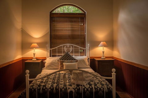Celestial Dew Guest House, Day Spa, Retreat - Accommodation Daintree 2