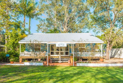 Celestial Dew Guest House, Day Spa, Retreat - Accommodation Daintree 0