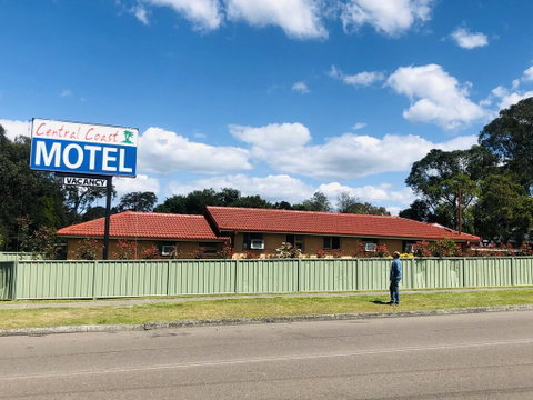 Central Coast Motel - Accommodation Daintree 2