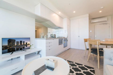 Central Melbourne Modern 1 Bedroom@La Trobe Tower - Accommodation Daintree 3