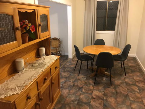 Charles Rasp Motor Inn & Cottages - Accommodation Daintree 2