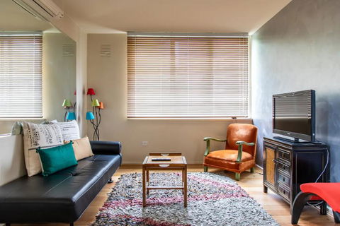 Charming 1 Bedroom In Vibrant South Yarra - Accommodation Daintree 0