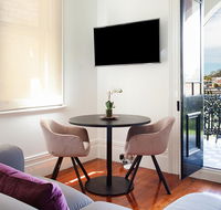 Charming Studio With Balcony in Inner-City Glebe - Accommodation Daintree