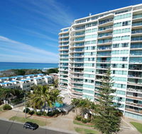 Chateau Royale Beach Resort - Accommodation Daintree