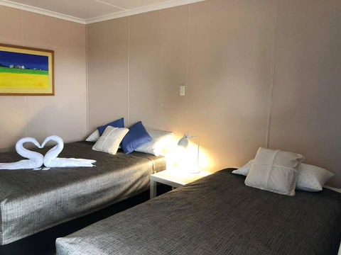 Childers Budget Accommodation - Accommodation Daintree 0