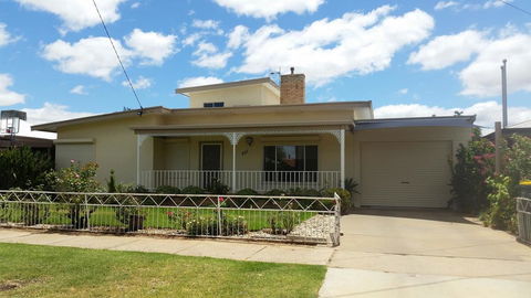 City Holiday Home Mildura - Accommodation Daintree 0