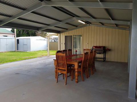 City Holiday Home Mildura - Accommodation Daintree 1