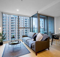 City LivingBest Location With 2 Beds In Melbourne - Accommodation Daintree