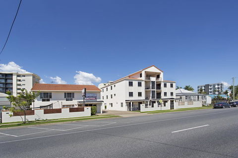 Cityville Luxury Apartments And Motel - Accommodation Daintree 0