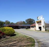 Civic Motor Inn - Accommodation Daintree