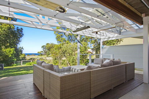 Clissold By Collers, MOLLYMOOK - Accommodation Daintree 0