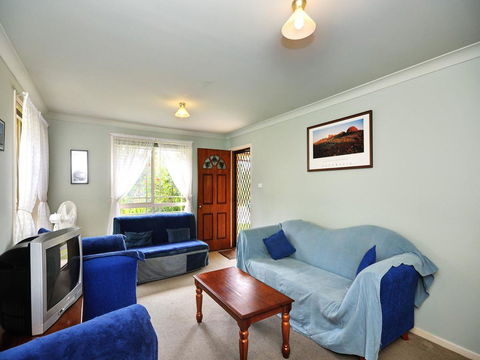 Close To Tea Gardens Waterfront - Accommodation Daintree 3