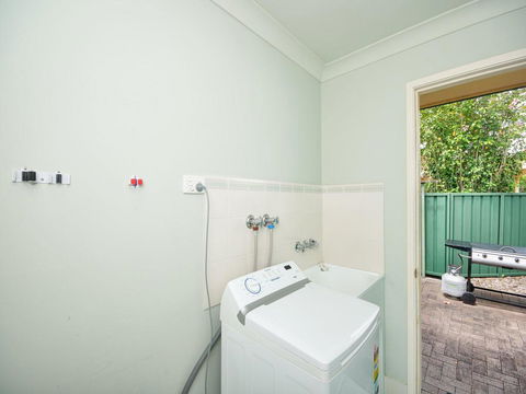 Close To Tea Gardens Waterfront - Accommodation Daintree 2
