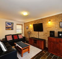 Close To The Main Surf Beach - Accommodation Daintree