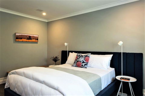 Closeburn House - Accommodation Daintree 2