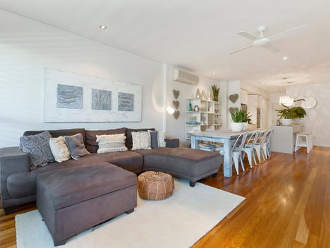 COASTAL CHIC @ CASUARINA - Accommodation Daintree 3