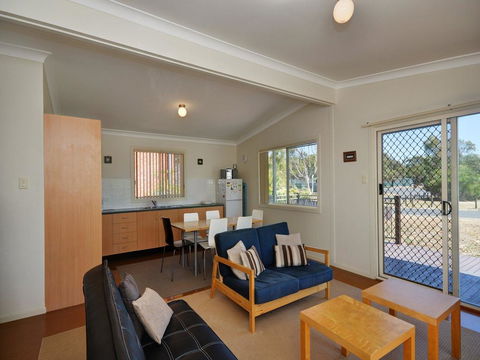 Coastal Cottage - Accommodation Daintree 3