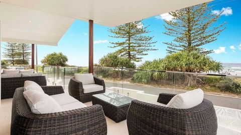 Coco De Mer Beach Villa - Accommodation Daintree 0