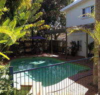 Coconut Palms On The Bay - Accommodation Daintree