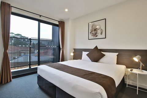 Comfort Inn & Apartments Dandenong - Accommodation Daintree 1