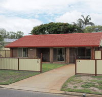 Comfortable lowset family home only minutes from the water Tarooki St Bellara - Accommodation Daintree