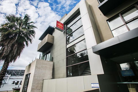 Comfy Kew Apartments - Accommodation Daintree 0