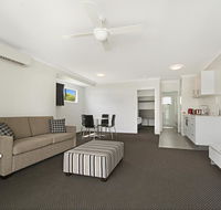 Cooroy Luxury Motel Apartments - Accommodation Daintree