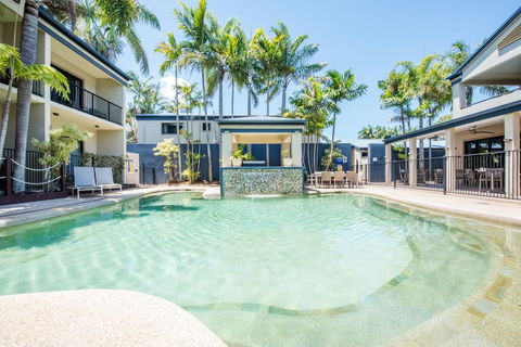 Coral Cay Resort - Accommodation Daintree 0
