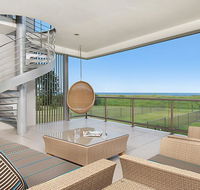 Costa del Sol - WiFi and Austar - Accommodation Daintree