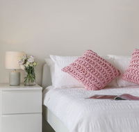 Cosy 3BR Penthouse close to Westfield and Train - Accommodation Daintree