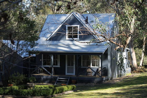 Cottage At 31 - Accommodation Daintree 0