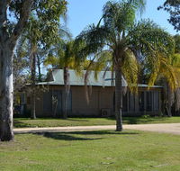 Cottage Port Stephens / Swan Bay NSW - Accommodation Daintree