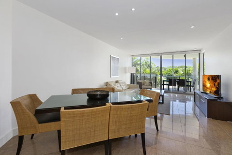 COTTON BEACH ON THE POOL 66 - Accommodation Daintree 2