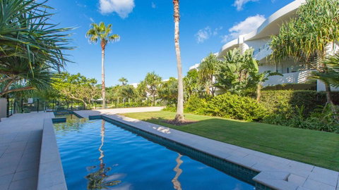 COTTON BEACH ROOF TOP 113 WITH OCEAN VIEWS - Accommodation Daintree 1