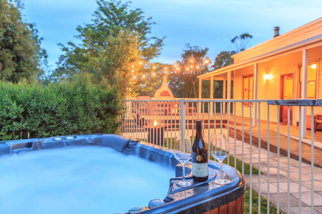 Nungurner VIC Accommodation Daintree