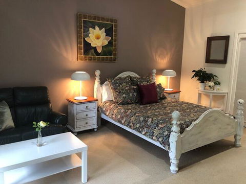 Country Retreat - Accommodation Daintree 0
